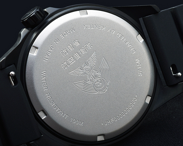 S715M-17_caseback